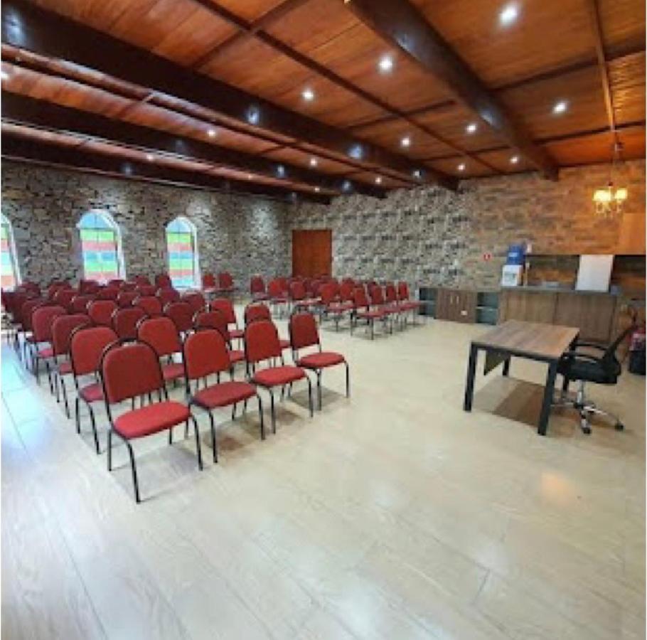 Vila Suica 1818 Quarto Hotel โนวาฟริบูร์โก ภายนอก รูปภาพ